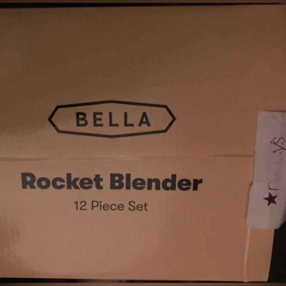 Bella NIB Red Rocket Blender and Attachments - 🏆 HOST PICK!!! 🏆